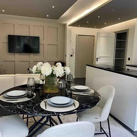 Luxe 2 Pieces Proche Tour Eiffel Appartamento Parigi
